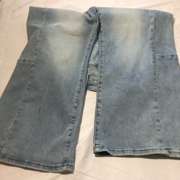 Risen Los Angeles womens super wide leg 11/30 light wash jeans NEW super soft - Picture 10 of 13